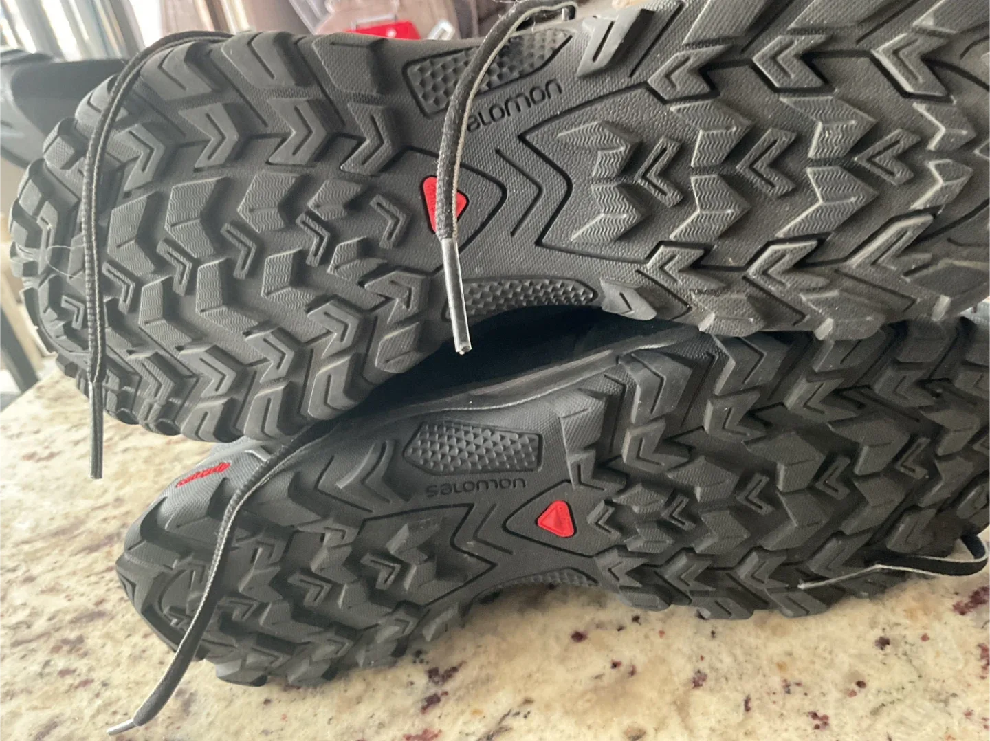 Salomon Black Hiking Boots image indicator(2)