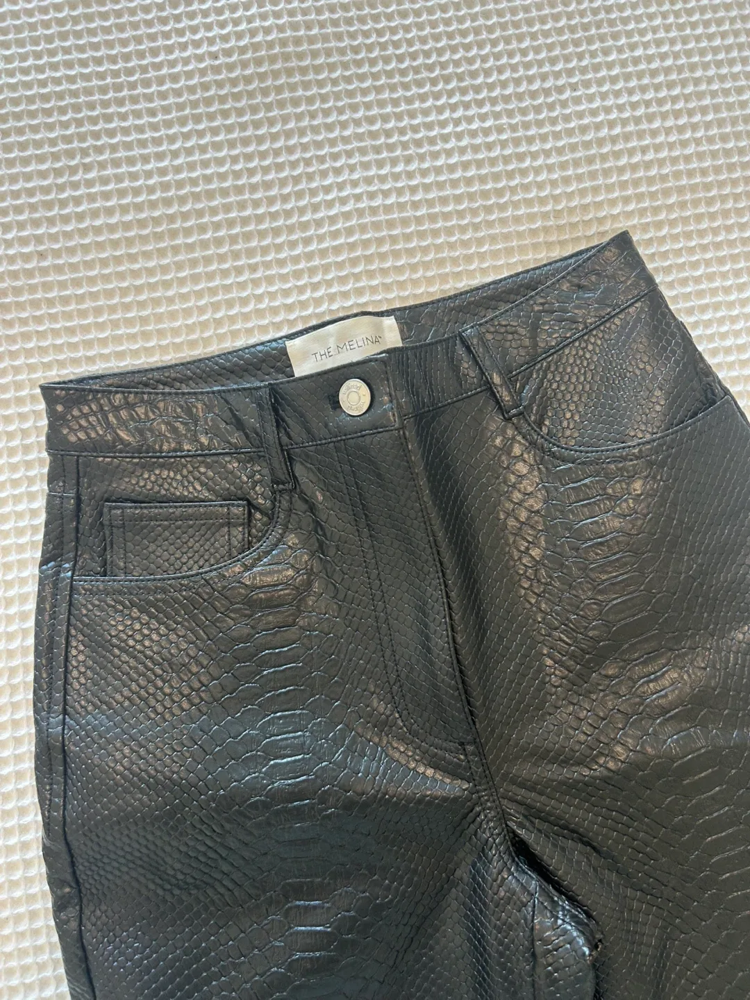 New Wilfred Melina pants snake embossed vegan leather size 2 image indicator(9)