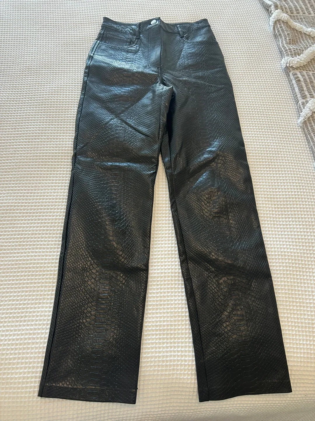 New Wilfred Melina pants snake embossed vegan leather size 2 image indicator(8)