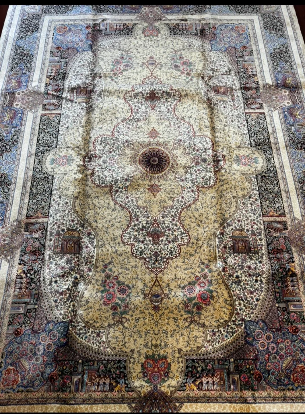 Persian Style Machine- woven Silk Carpet thumbnail