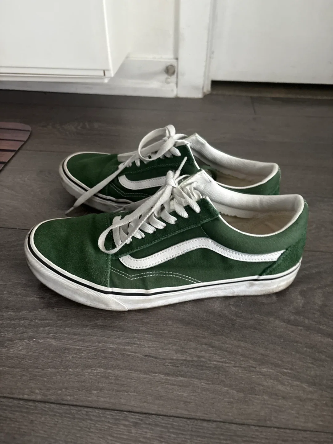 Vans Old Skool Green Sneakers image indicator(2)