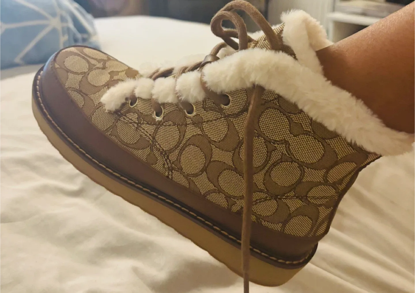 Coach Brown Fur Lined Boots sz6 thumbnail