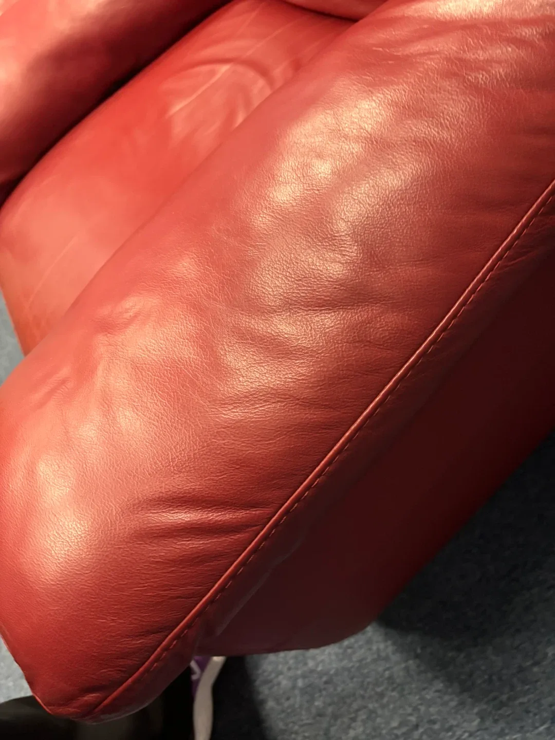 Red Leather Recliner Chair set of 2 image indicator(4)