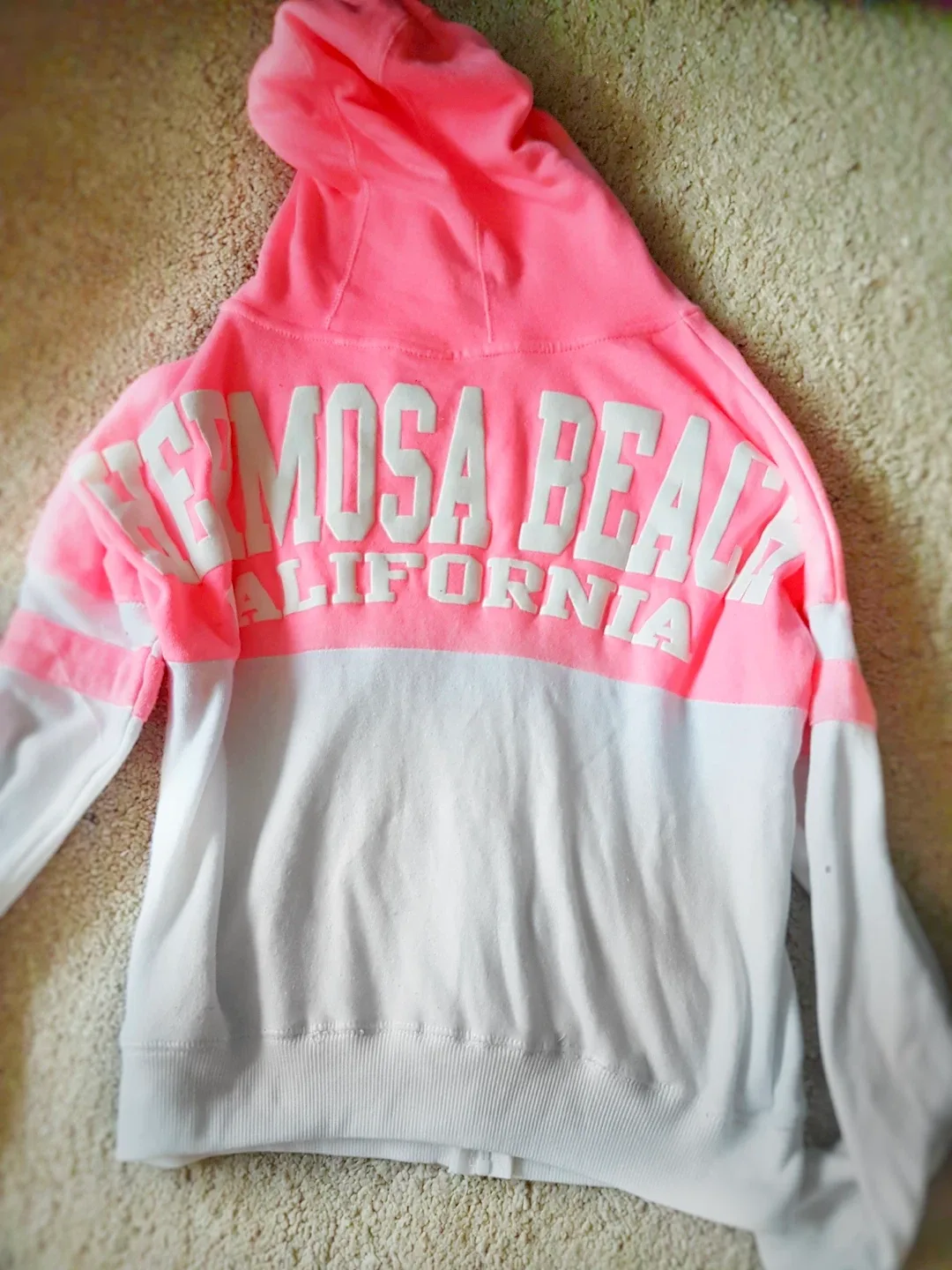 💕New California Hoodie image indicator(4)