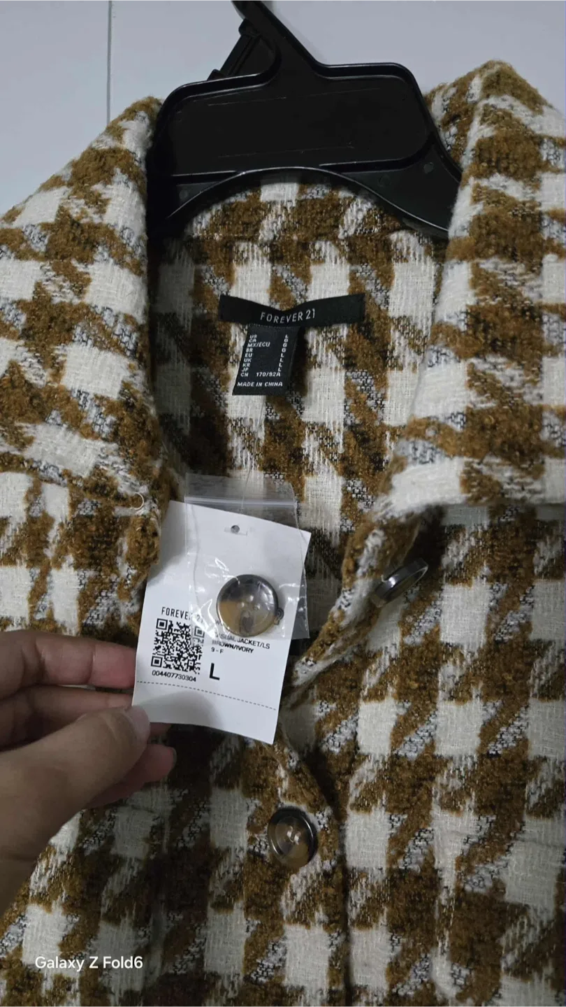 Forever 21 Houndstooth Jacket - Size L - Brand New image indicator(2)