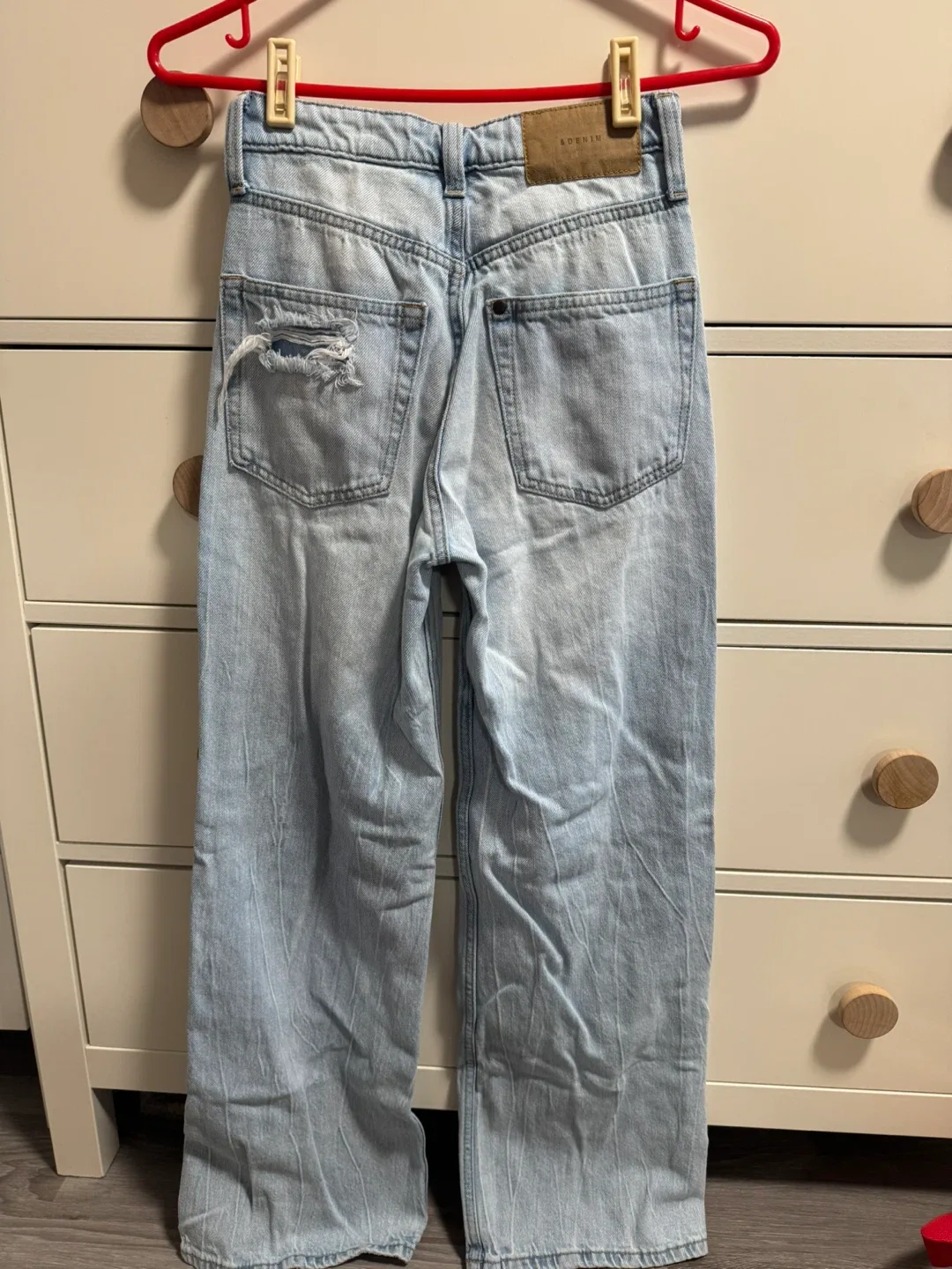 H&M Denim Wide Leg Ripped Jeans - Size US 0 image indicator(2)