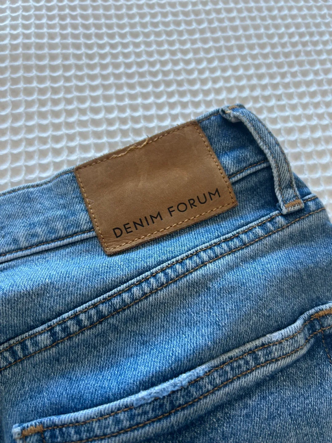 Denim forum yoko high rise slim size26 image indicator(8)
