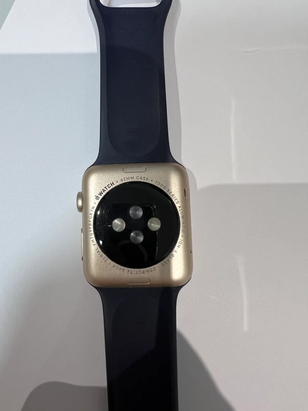 Apple Watch 42mm 1st Gen image indicator(4)