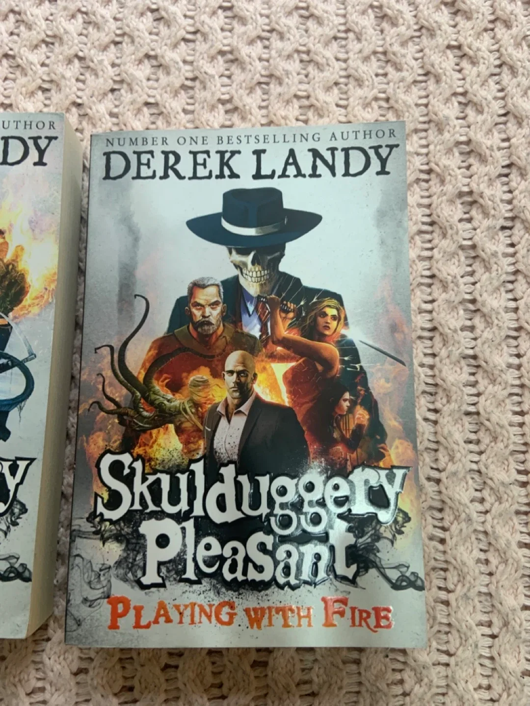 Skulduggery Pleasant: The Faceless Ones & Playing with Fire image indicator(2)