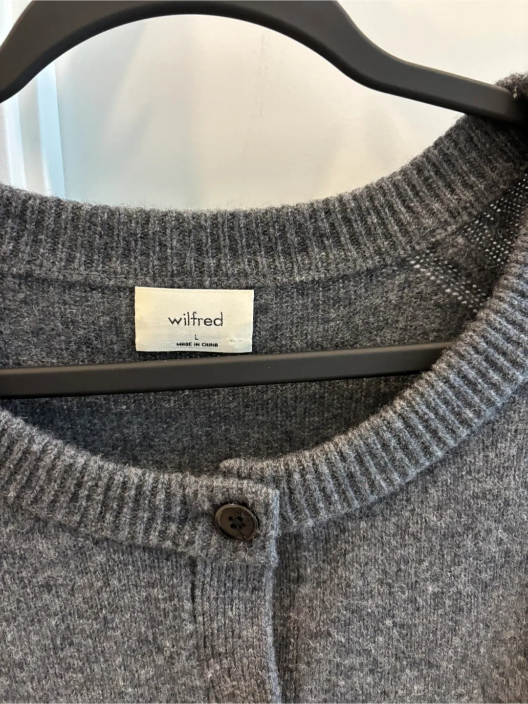 London Wool Cashmere Cardigan - Size L image indicator(2)