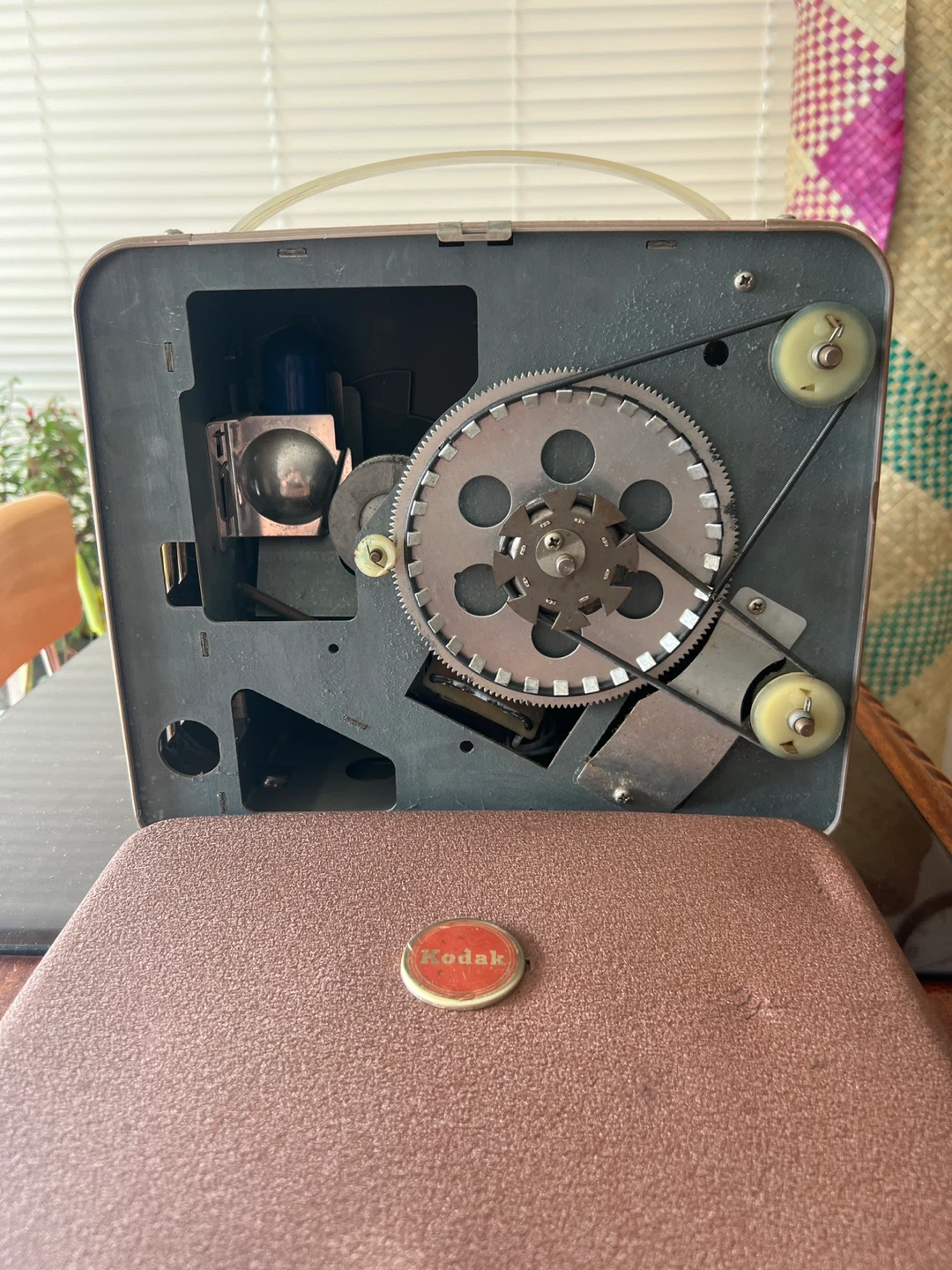 Vintage Kodak Brownie 300 Movie Projector - photo 2