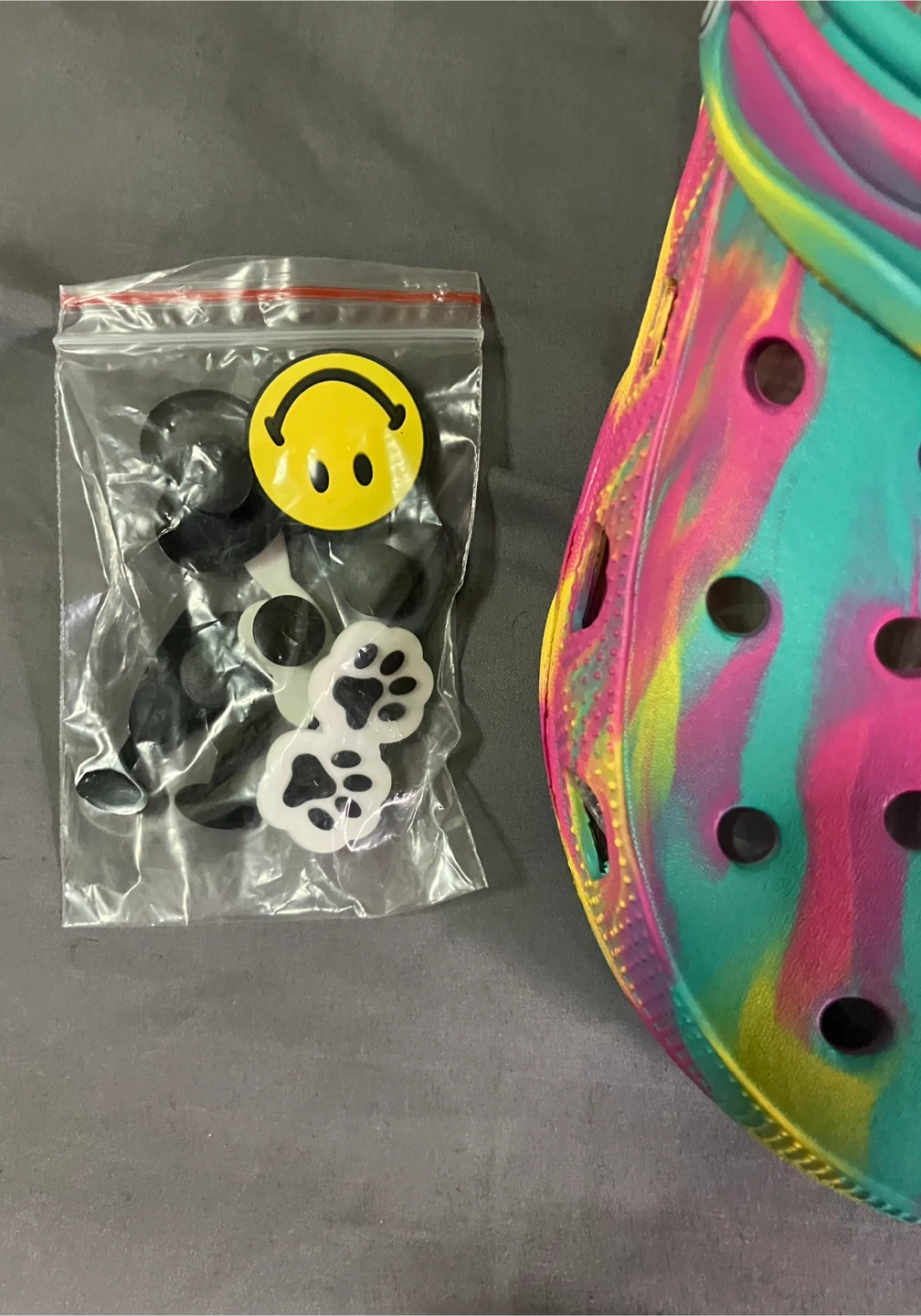 Tie-Die Clogs w/ Charms - photo 3
