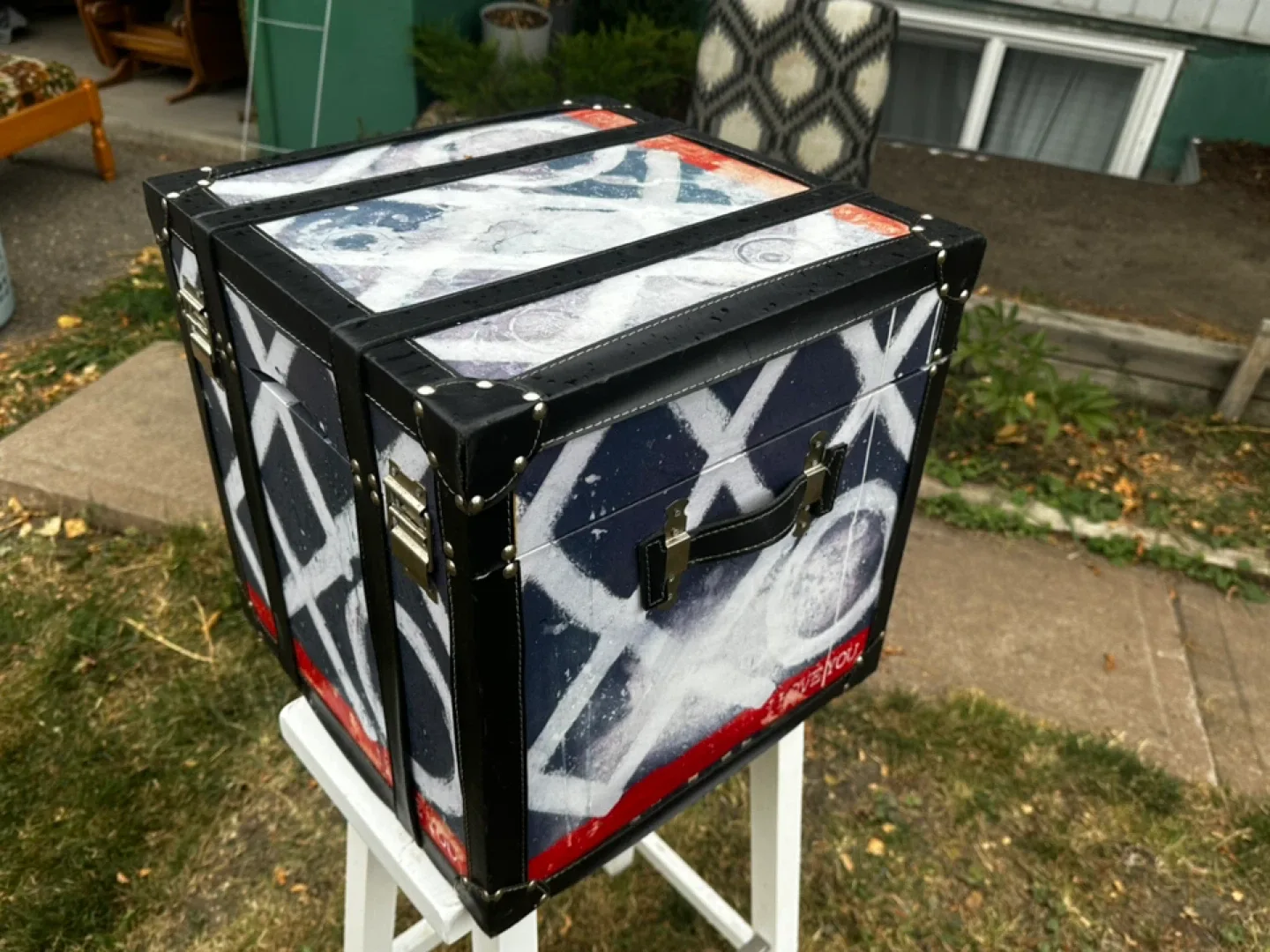 Decorative Storage Trunk thumbnail
