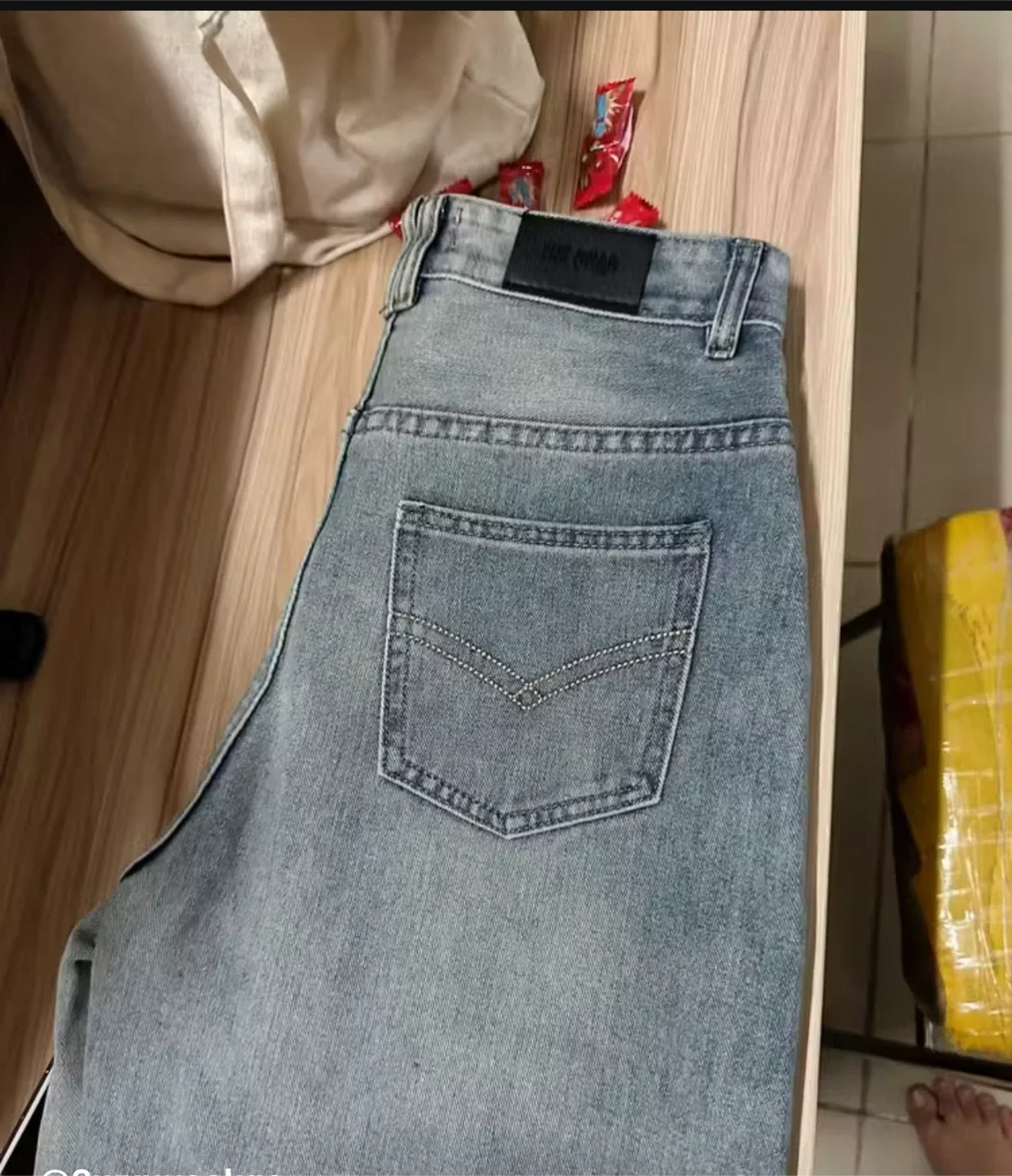 Women’s High Waist Jeans - XS image indicator(2)