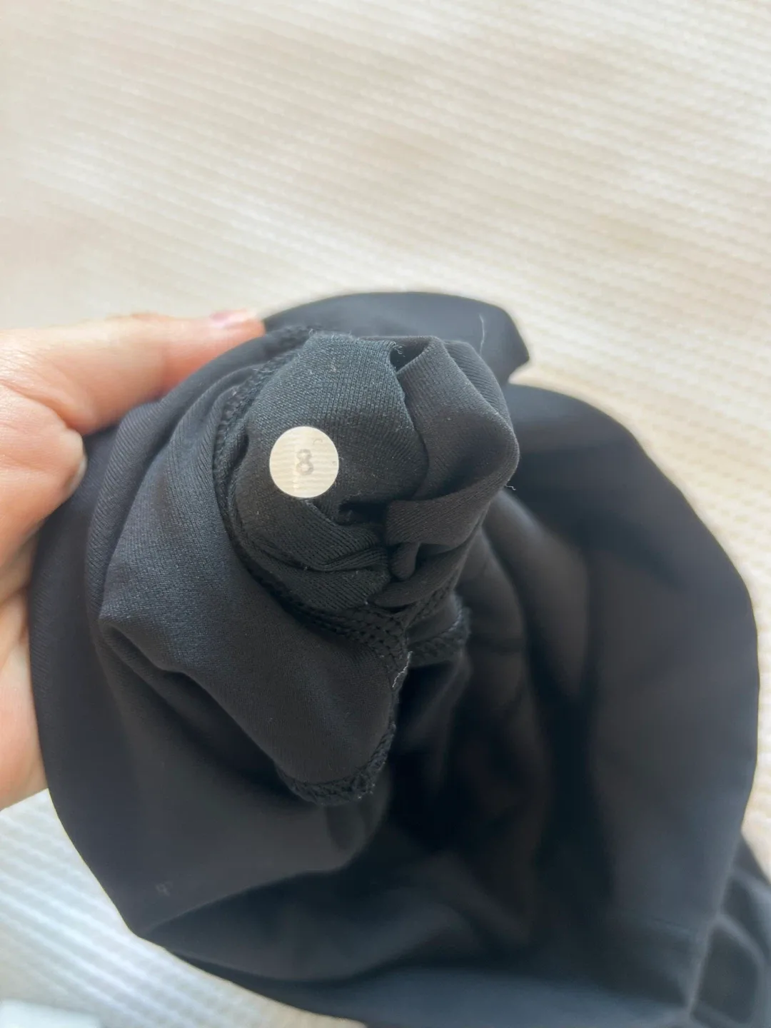 Lululemon size 8 crop leggings , like new! image indicator(5)