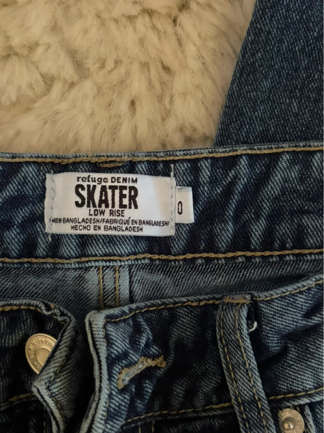 Refuge Denim Skater Jeans - Size 0 - photo 4