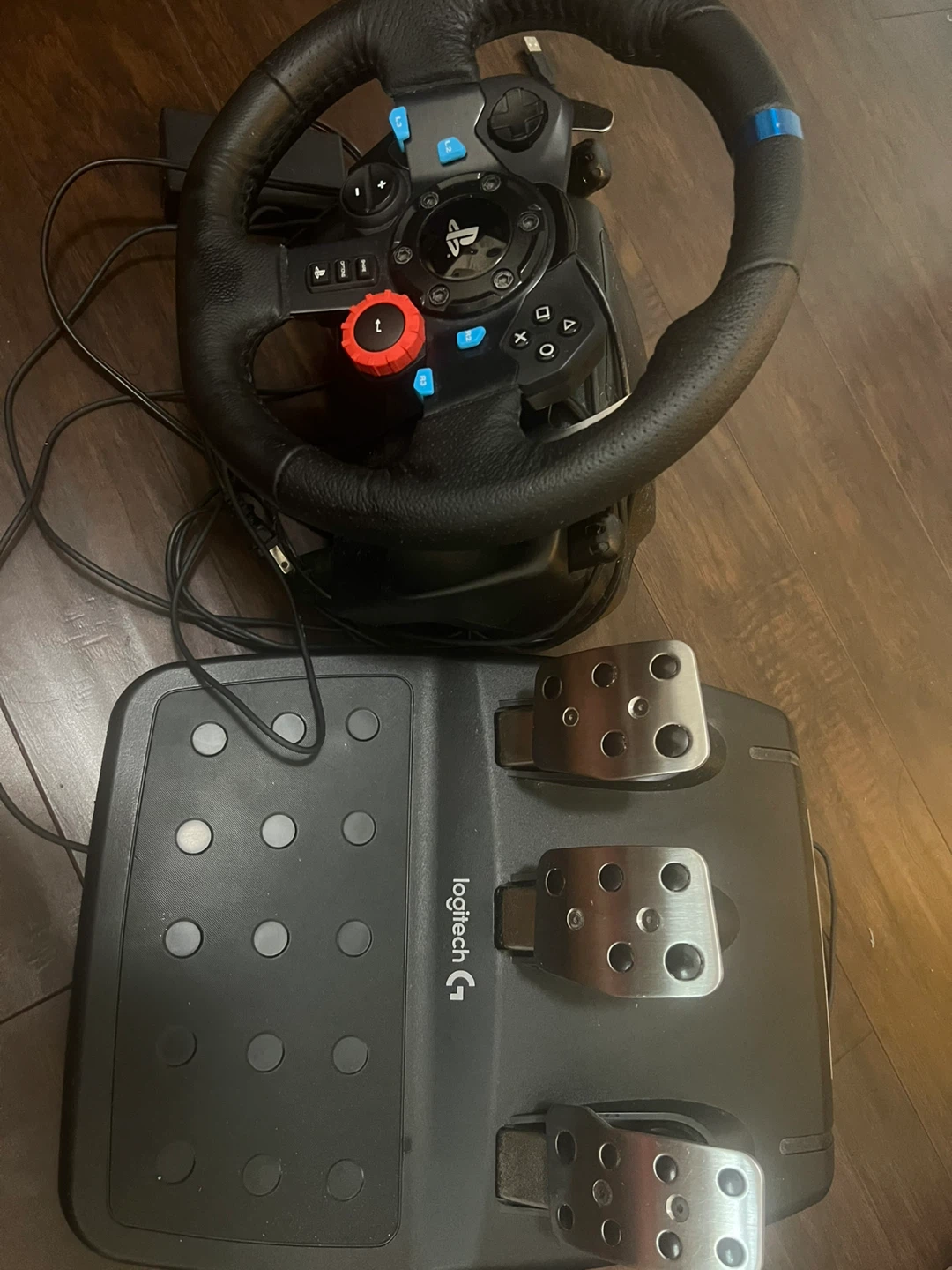 Logitech G29 Racing Wheel