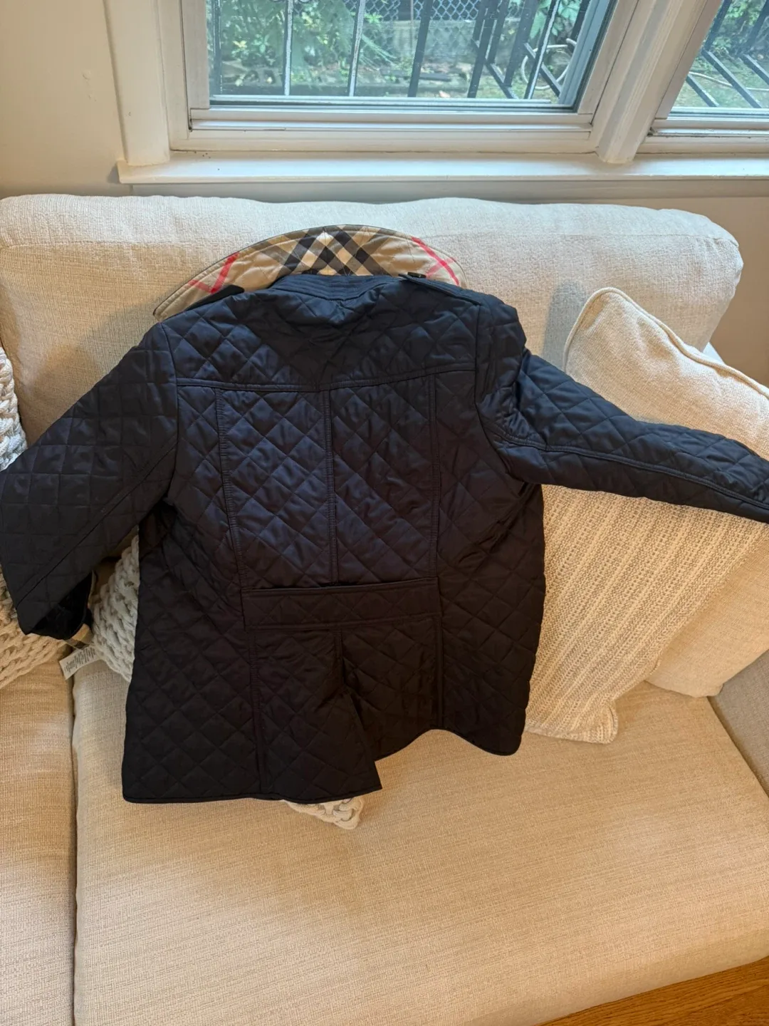 Burberry Brit Quilted Jacket - Size Small image indicator(4)