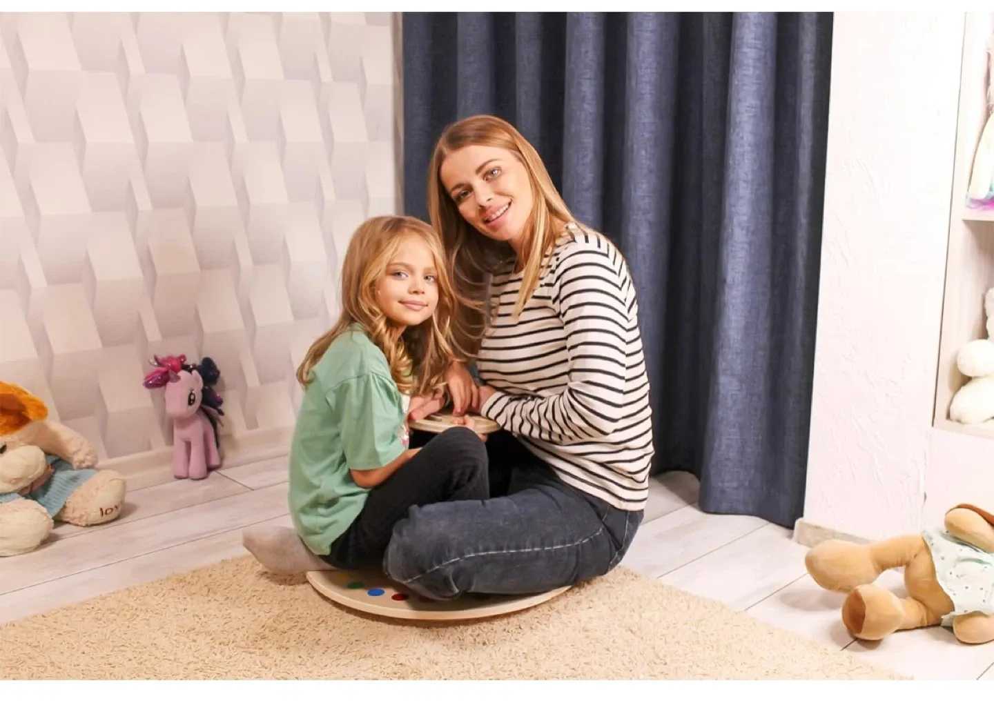 Dridielle Extra Large Spinner - Holds up to 250 lbs image indicator(4)