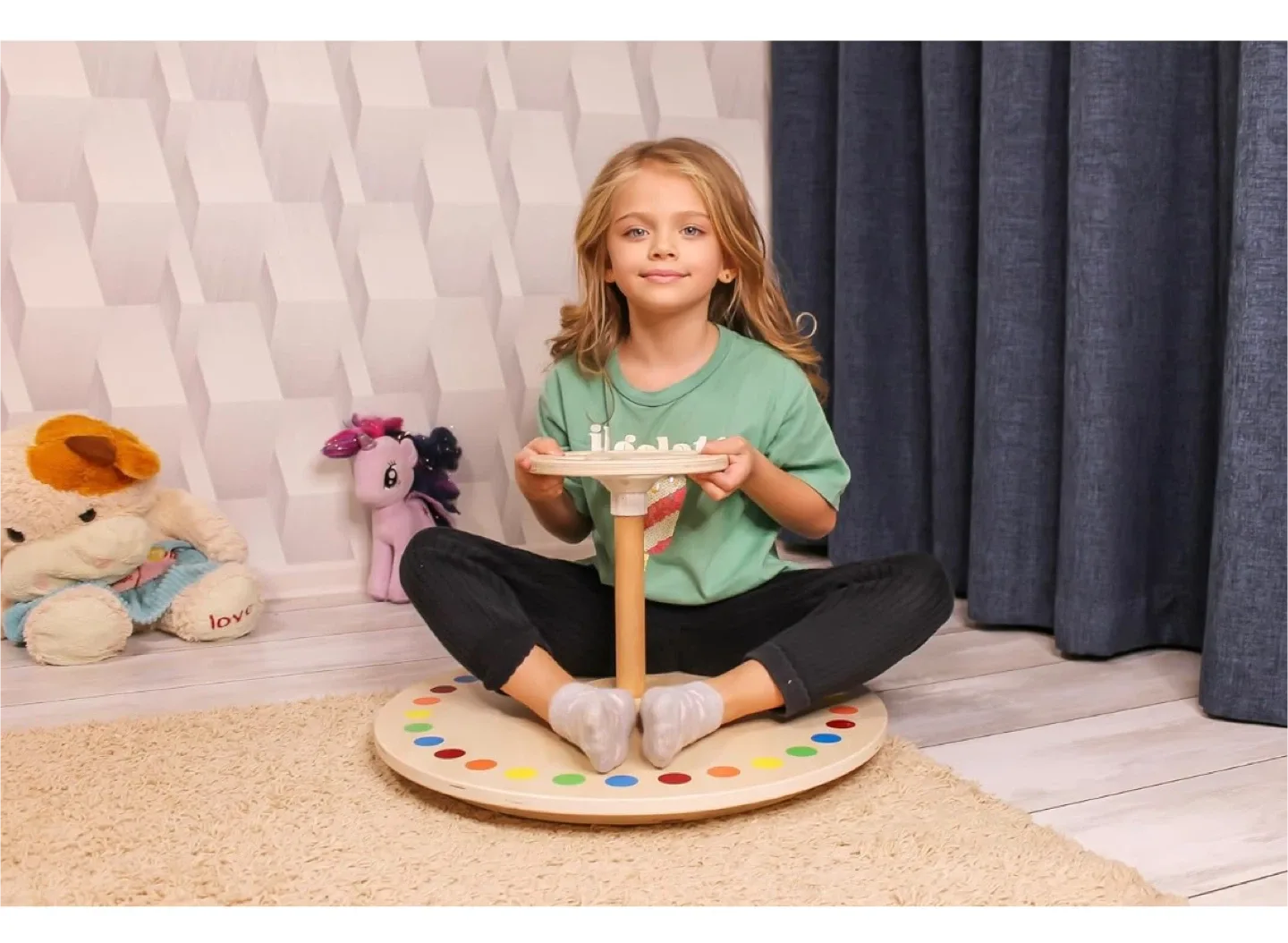 Dridielle Extra Large Spinner - Holds up to 250 lbs image indicator(6)