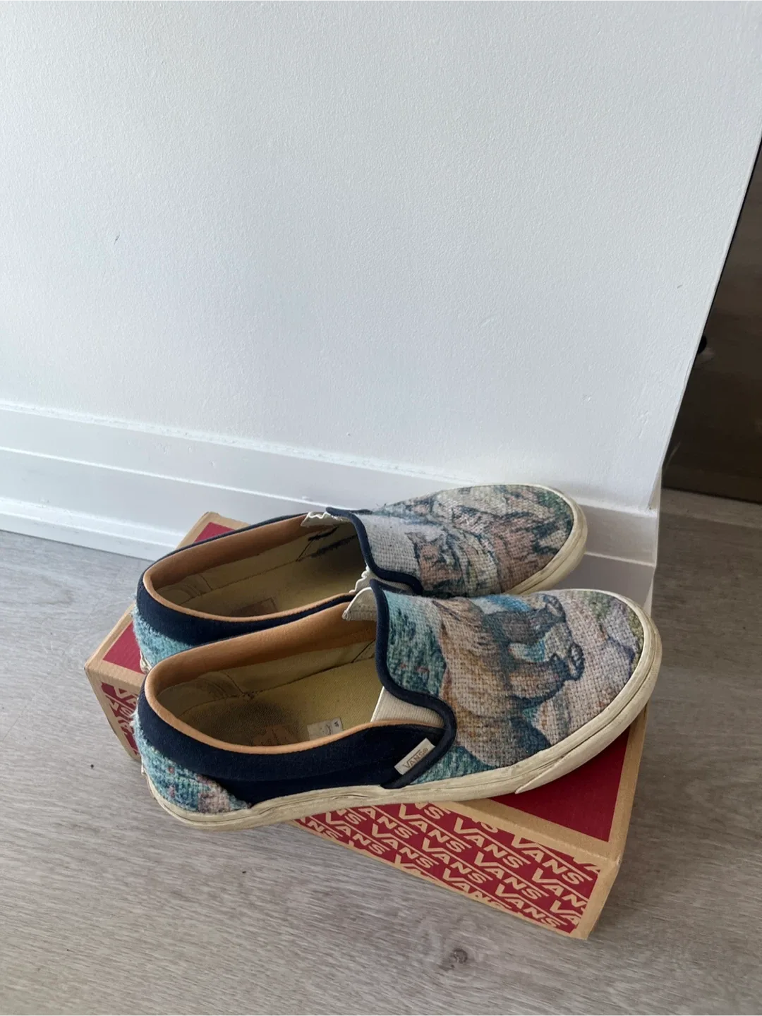 Vans Slip-On Shoes with Cross-Stitched Bear Design image indicator(3)