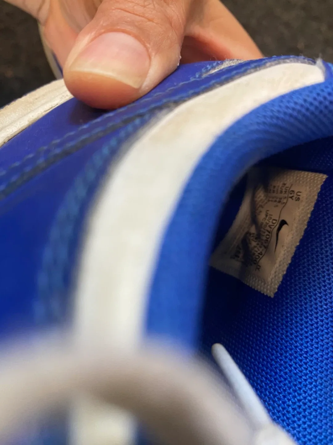 Nike Dunk Low White/Royal Blue - Size 6Y US image indicator(3)