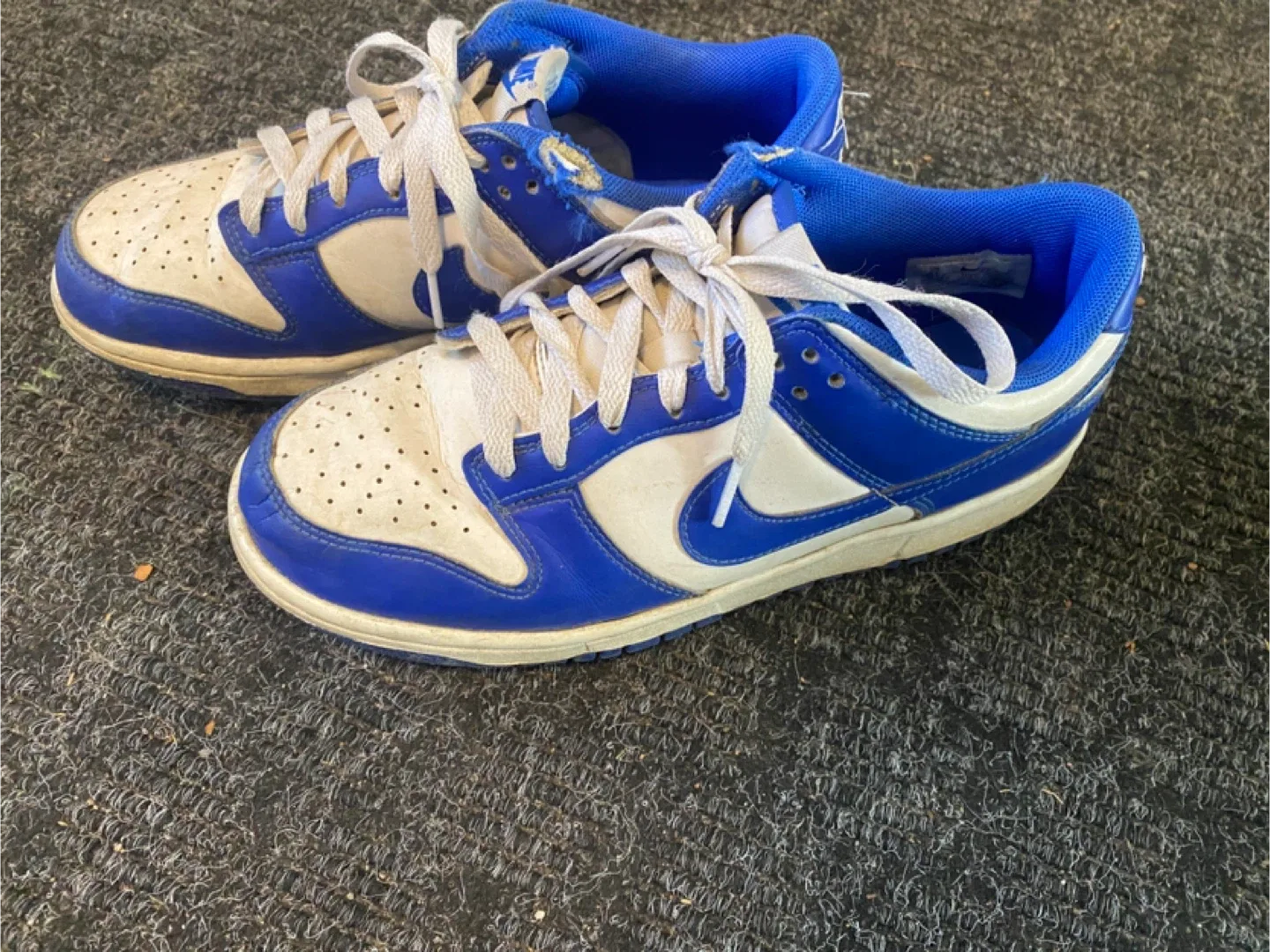 Nike Dunk Low White/Royal Blue - Size 6Y US image indicator(2)