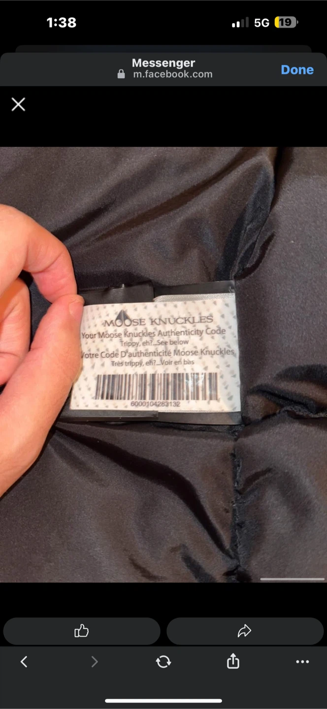 Moose Knuckles Black Winter Jacket - photo 5