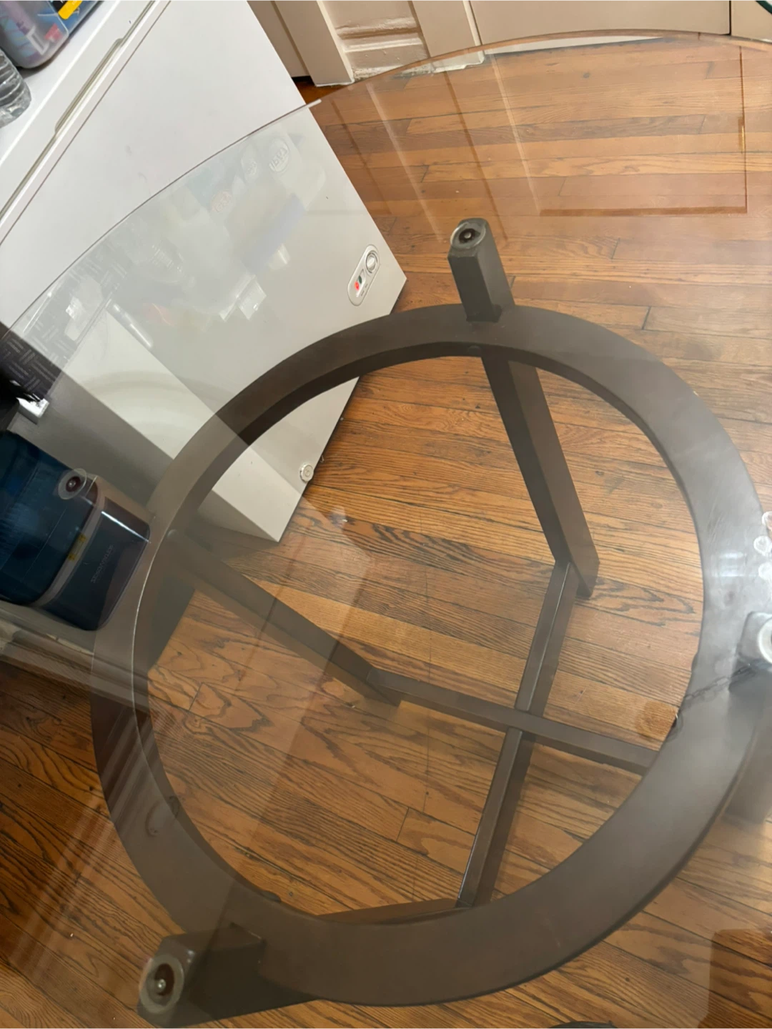 Round Glass Top Dining Room Table - 46 inch - photo 2
