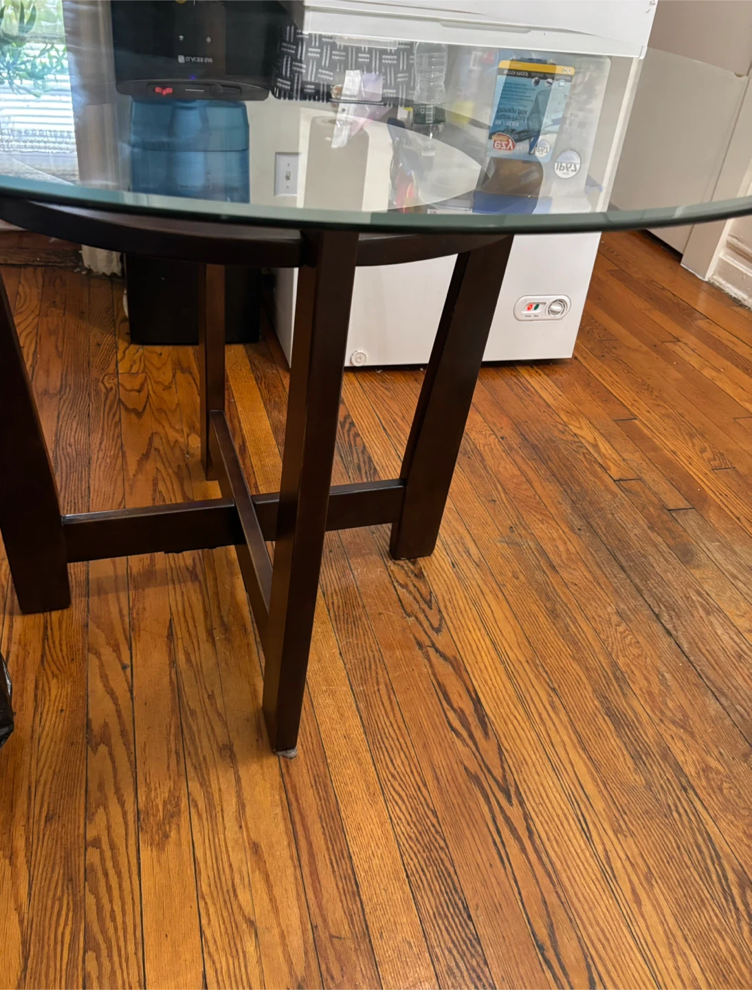 Round Glass Top Dining Room Table - 46 inch