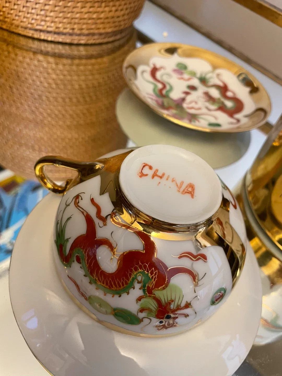 Vintage Chinese Tea Set - Dragon & Phoenix Design image indicator(6)