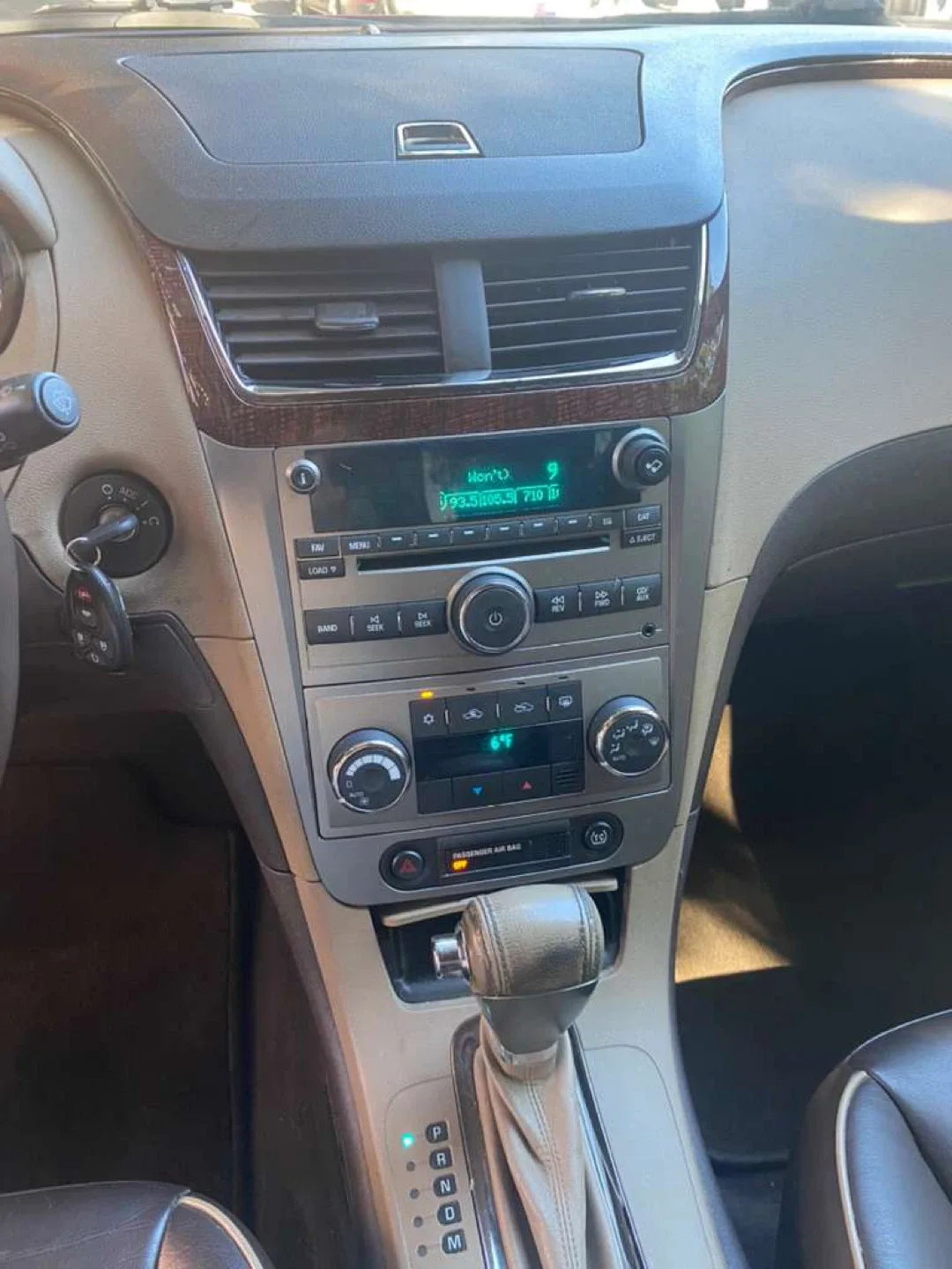 2008 CHEVROLET Malibu LTZ image indicator(6)