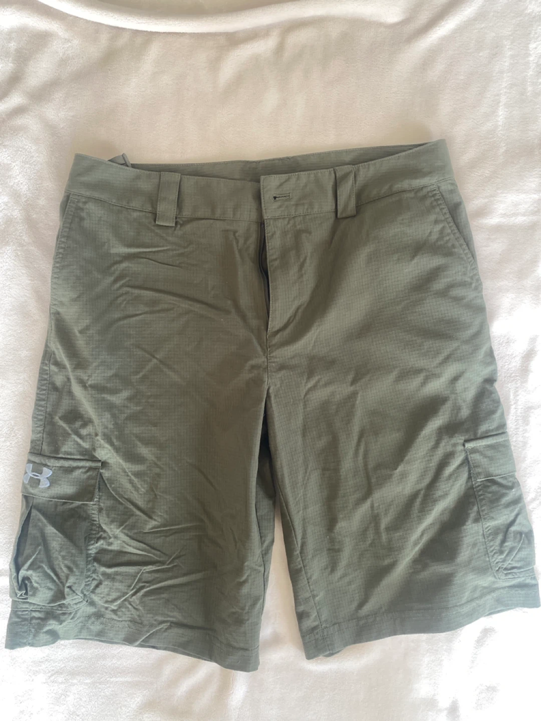 Under Armour Olive Green Shorts Boys YXL