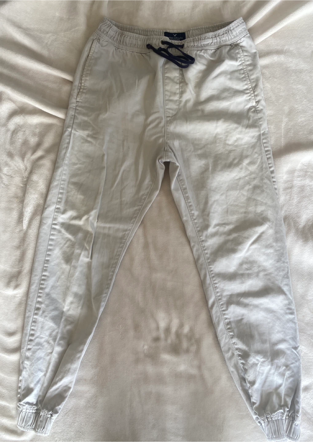 Men’s American Eagle Joggers - Size S