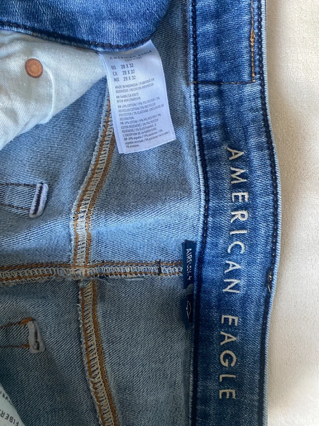 American Eagle Jeans, 28x32 image indicator(3)