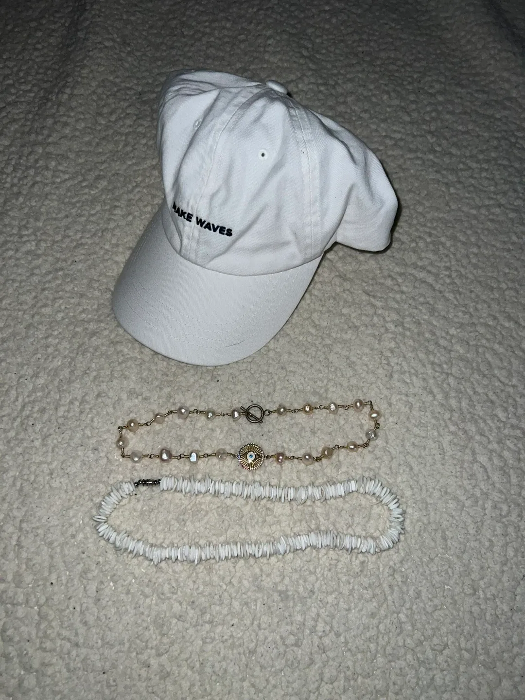 Lot- cap and Philippine jewelry 🧡 thumbnail