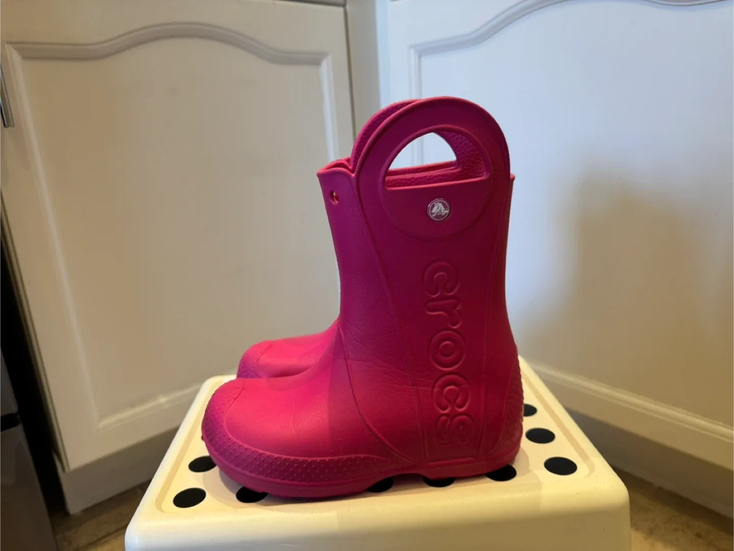 Crocs kids Pink Handle Rain Boots - Size J1 image indicator(4)
