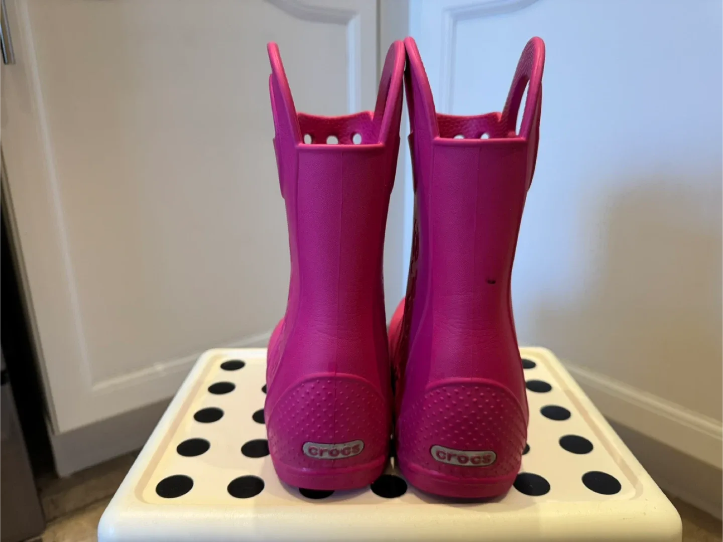 Crocs kids Pink Handle Rain Boots - Size J1 image indicator(3)