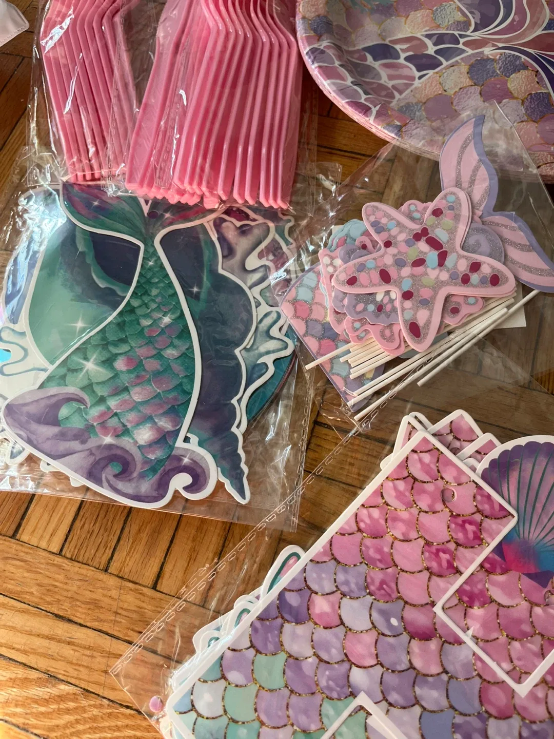 Mermaid Party Supplies Set - New image indicator(8)