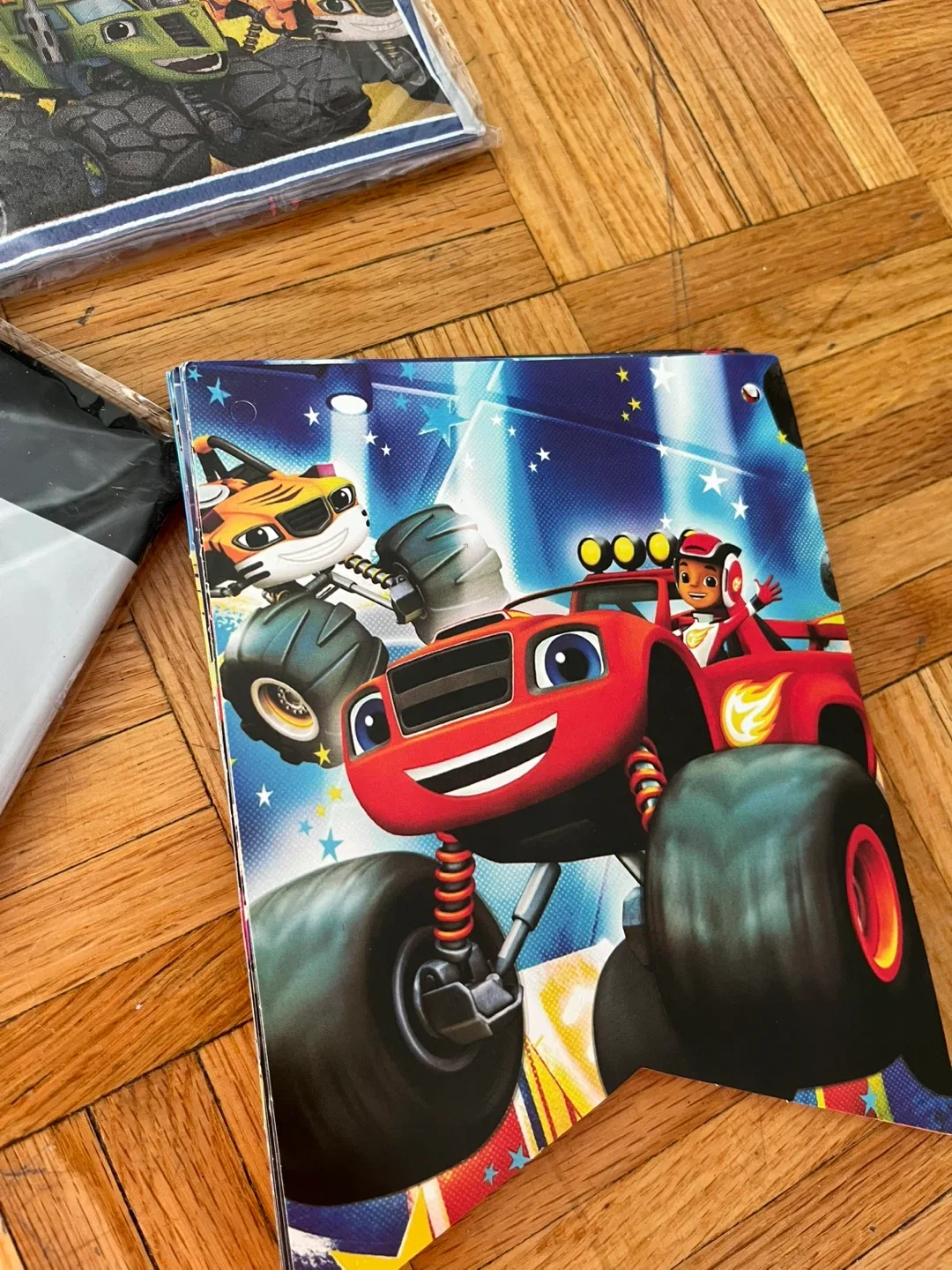 Blaze and the Monster Machines Birthday Party Supplies image indicator(6)