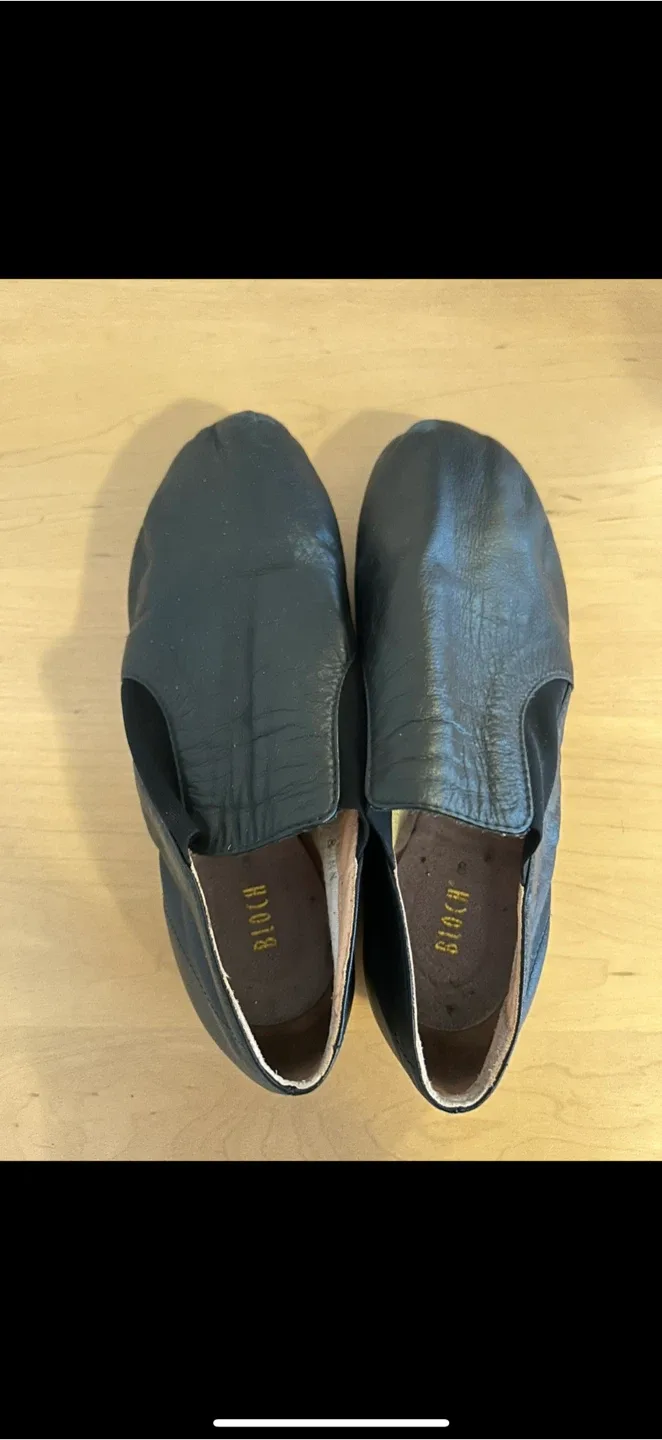 Dance Shoes by Bloch Leather Split Sole sz 8-Huge reduction! image indicator(2)