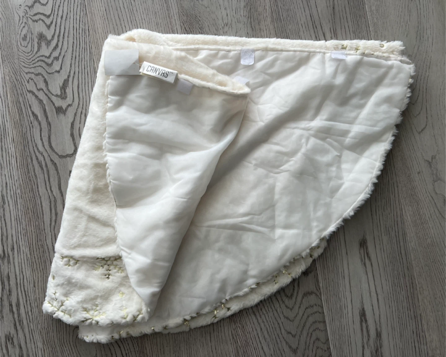 Christmas Cream Faux Fur Tree Skirt - photo 2
