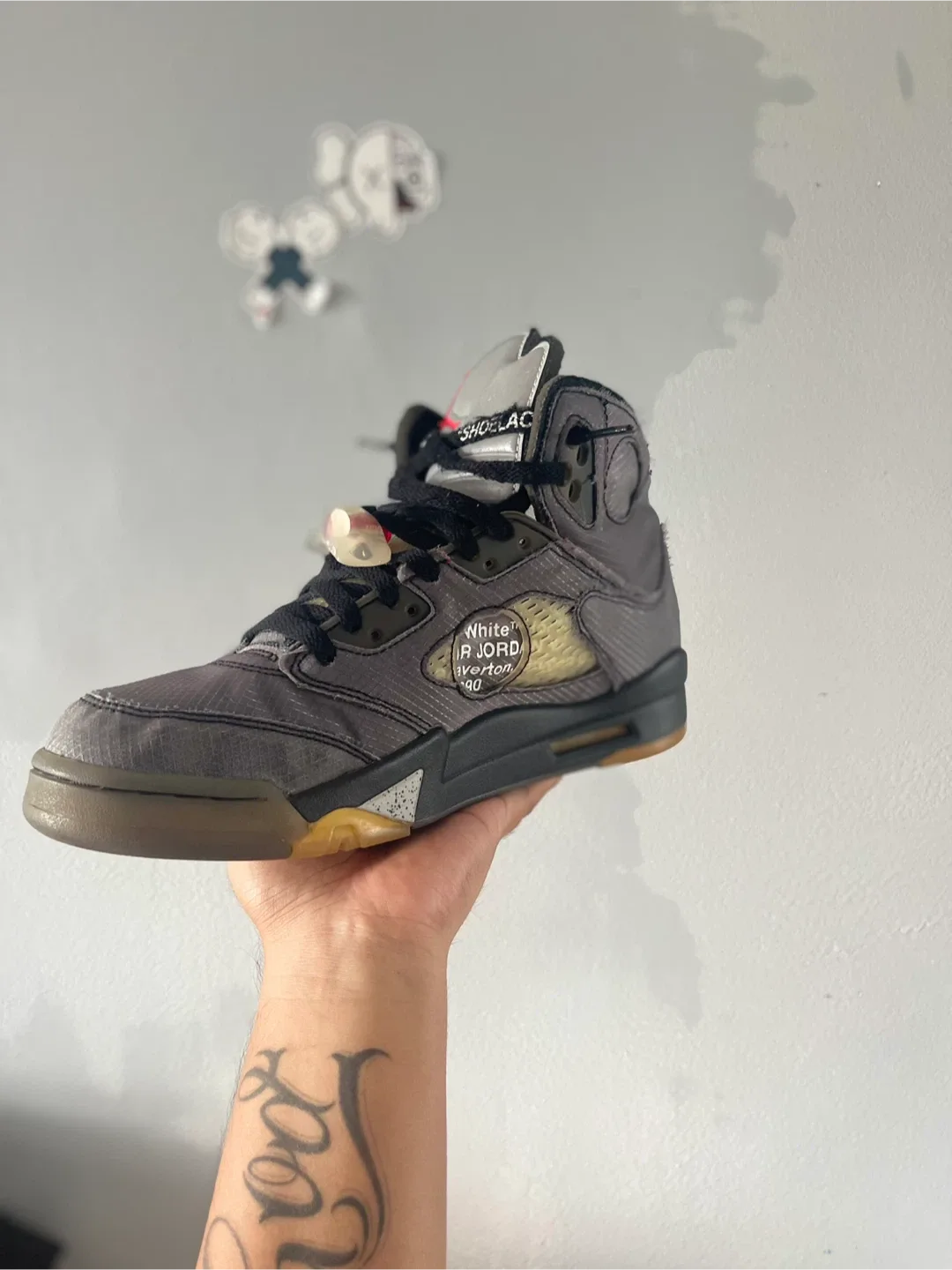 Nike Air Jordan 5 Off-White image indicator(2)