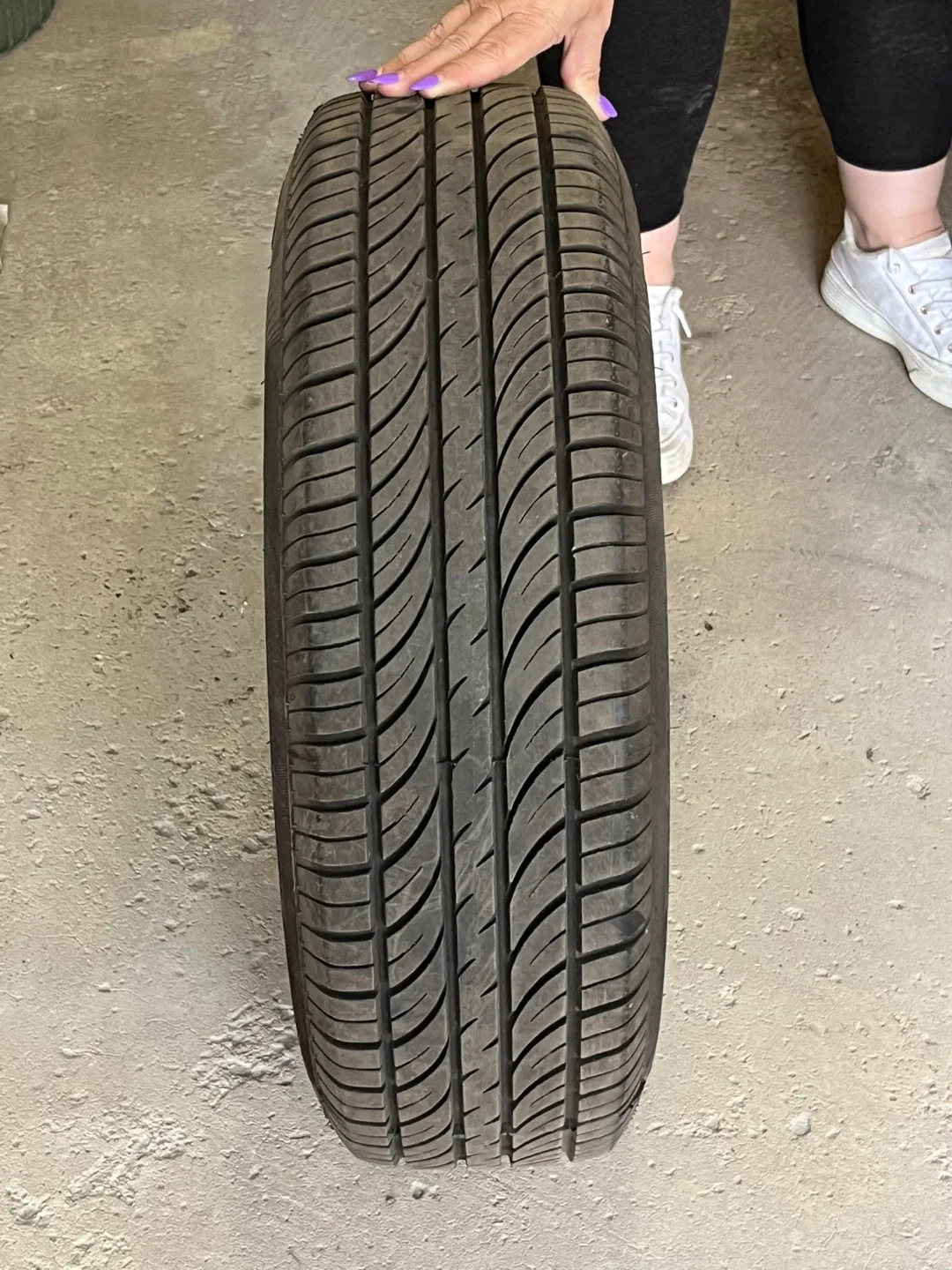 4 All Seasonal Mirage tires on rims 185 70 R14 image indicator(2)