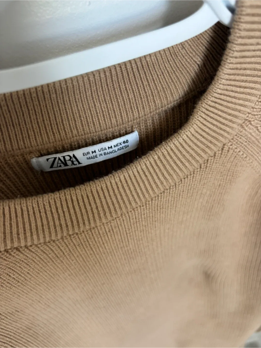 Zara Knit Sweater - Size M image indicator(5)