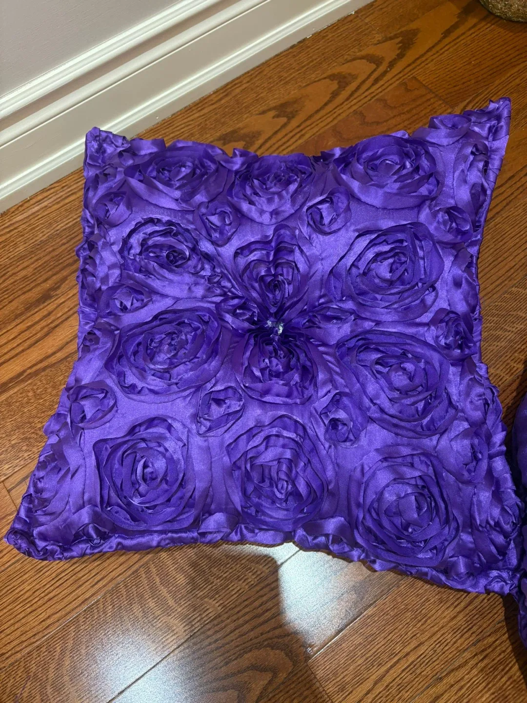 Purple Floral Decorative Pillow Set image indicator(4)