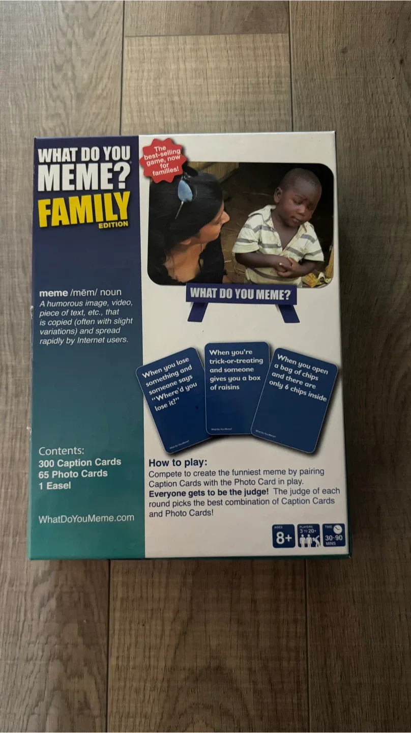 What Do You Meme? Family Edition Board Game image indicator(2)