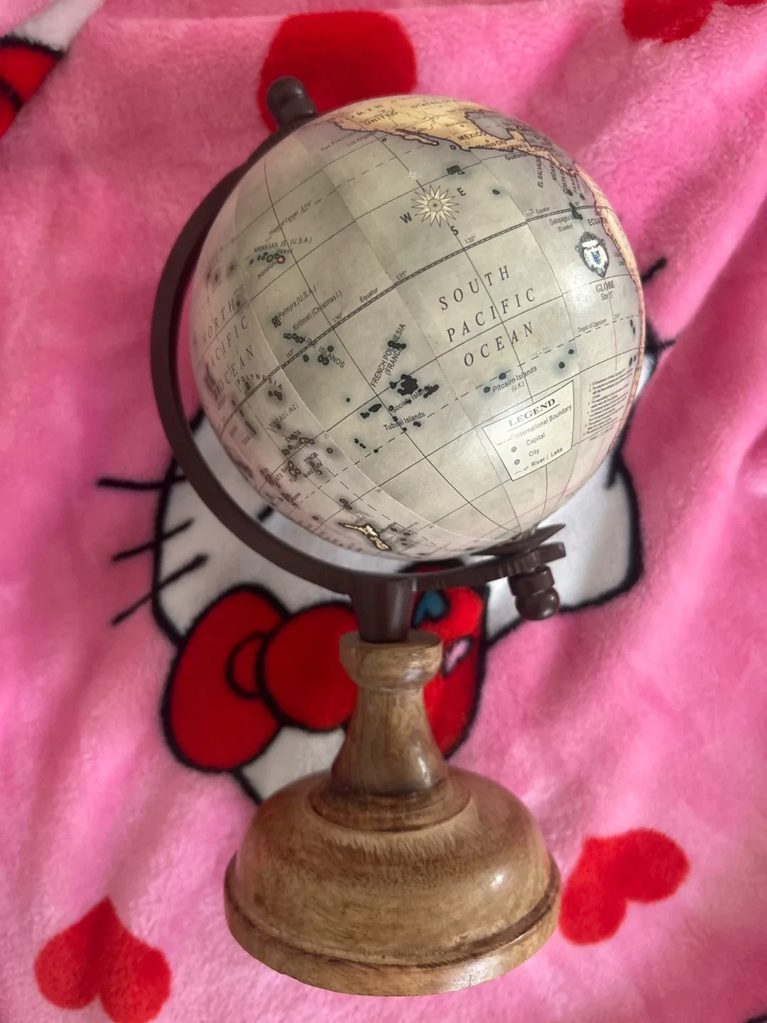 Small Globe thumbnail