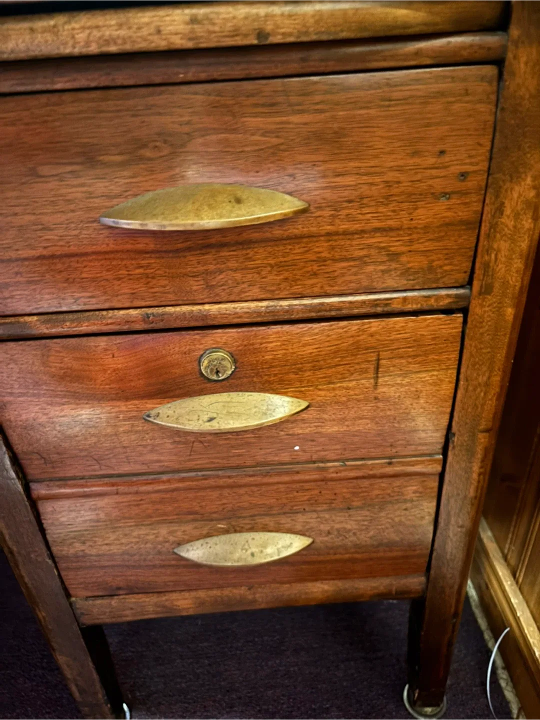 Antique Wooden Desk image indicator(6)