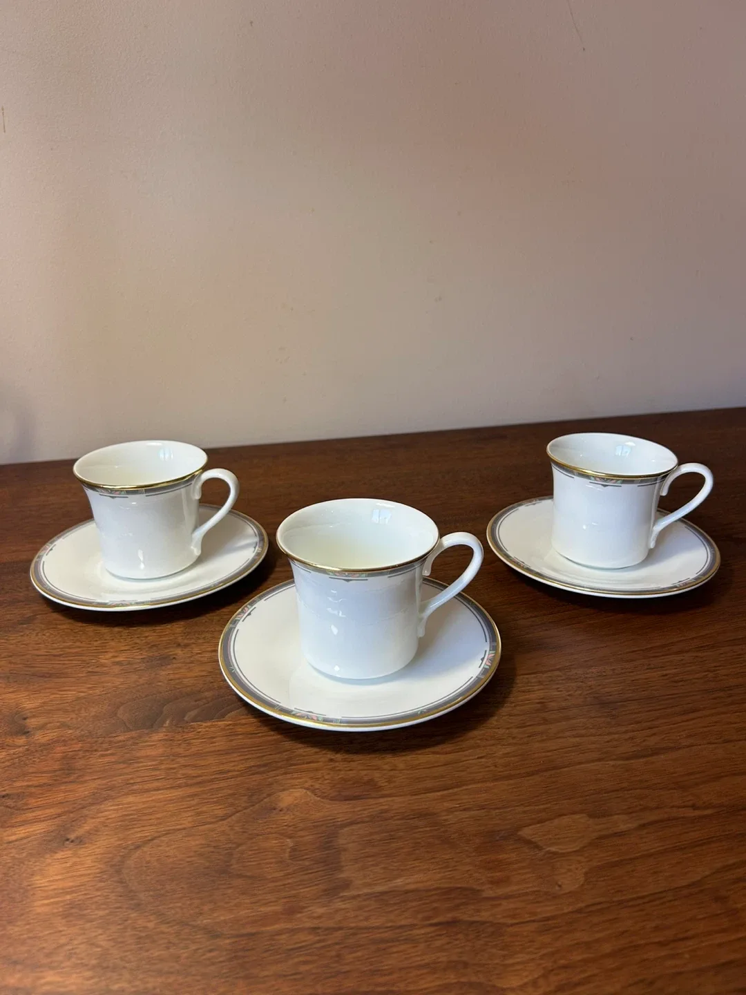 Vintage White & Gold Tea Cups & Saucers - Set of 3 thumbnail